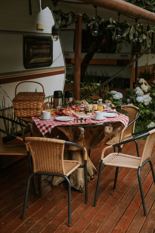 red placemats